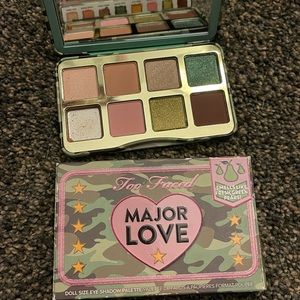 Too Faced Major Love Doll Size Eye Shadow Palette